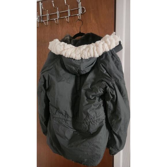 Vintage Military N-3B Parka – Extreme Cold Weather Coat, Faux Fur Hood - Picture 4 of 4